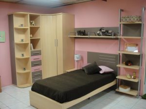 Dormitorio juvenil con armario rincón